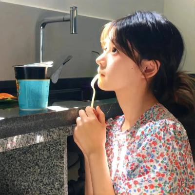 人造新娘海报